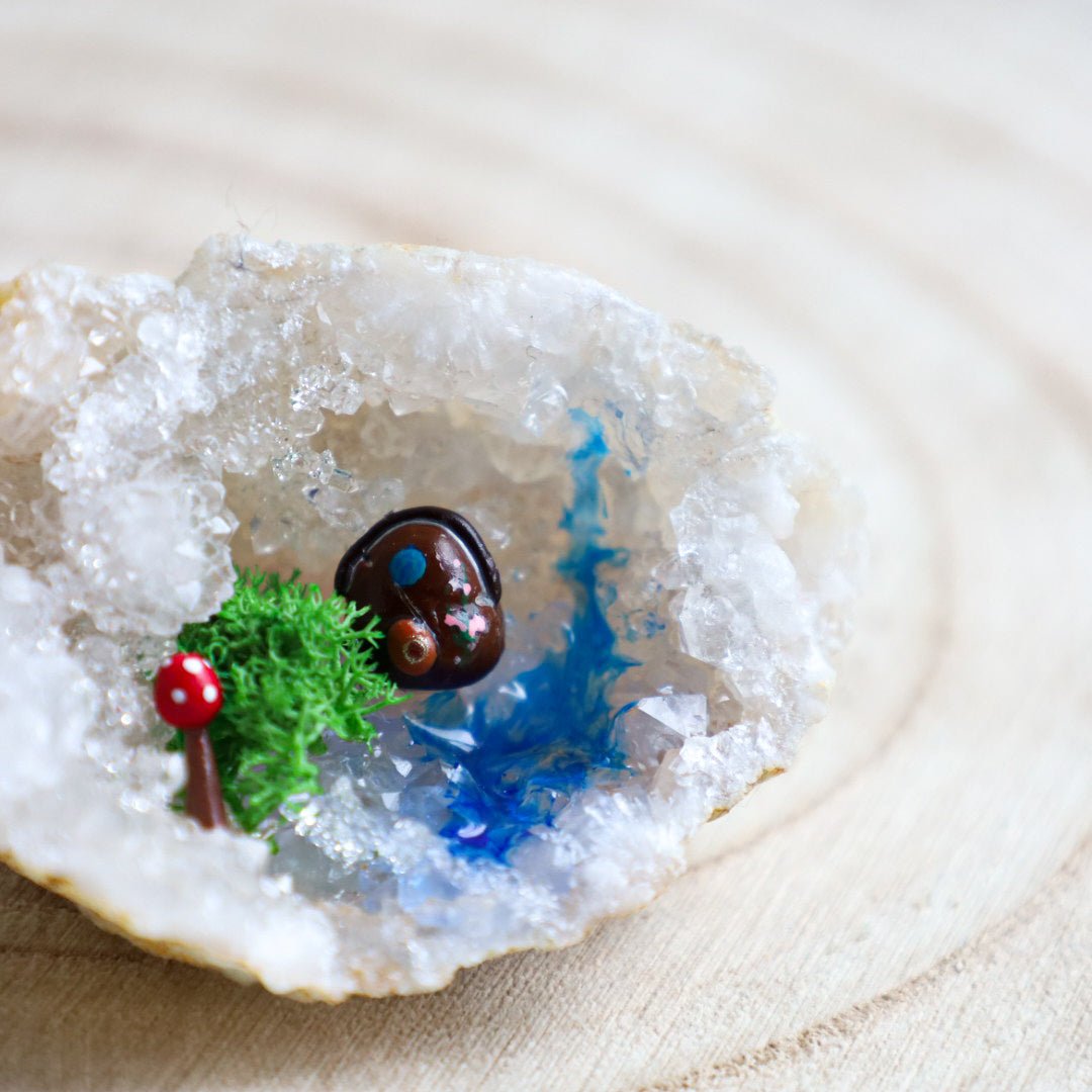 Medium fairy geode Awitchy marketwitchy marketkjgfxcvbhjugyjMedium fairy geode A