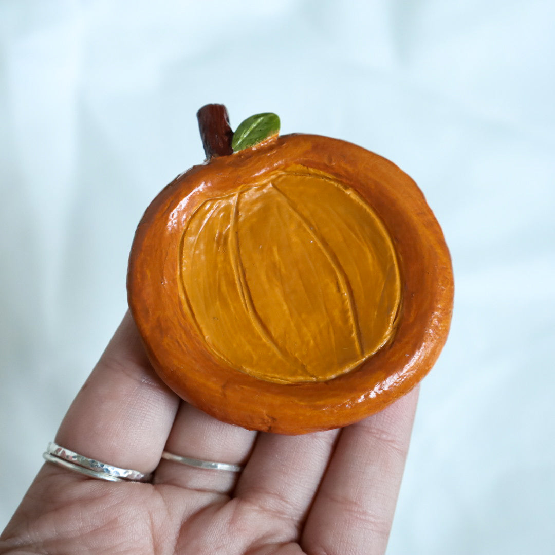 Pumpkin tray