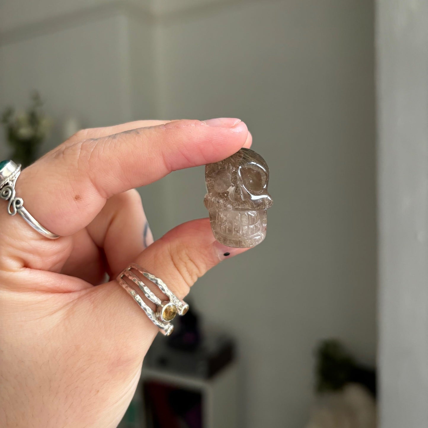 High grade smoky gold rutile skull Kwitchy marketwitchy marketHigh grade smoky gold rutile skull K