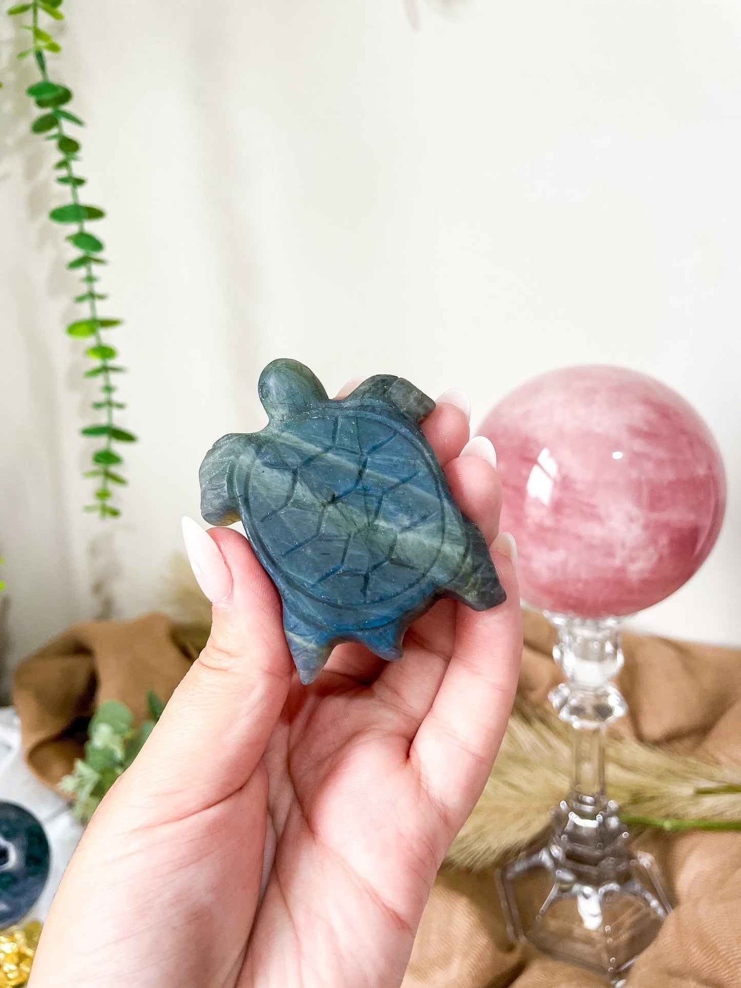 Leonardo (Labradorite)witchy marketwitchy marketLeonardo (Labradorite)