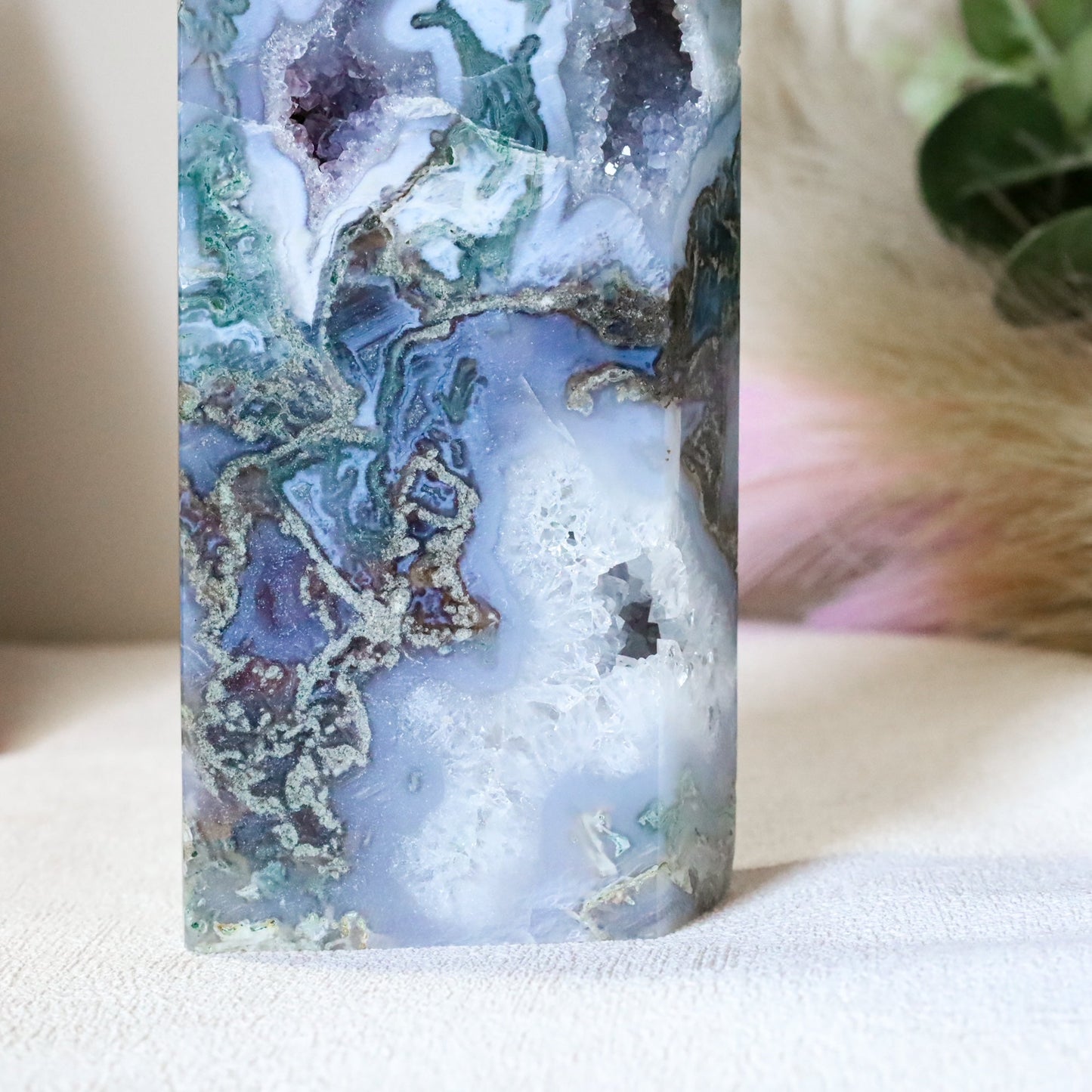 Moss Agate X Amethyst tower C (High grade & Very rare)witchy marketwitchy marketfghfdMoss Agate X Amethyst tower C (High grade & Very rare)