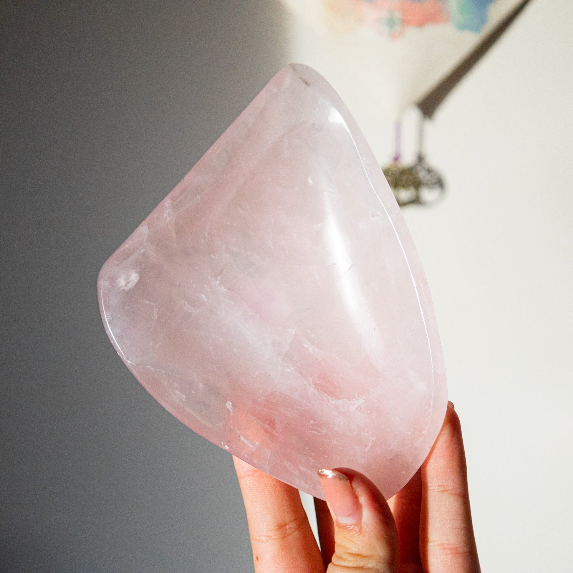 Rose quartz bowl Twitchy marketwitchy marketdsfghjhRose quartz bowl T