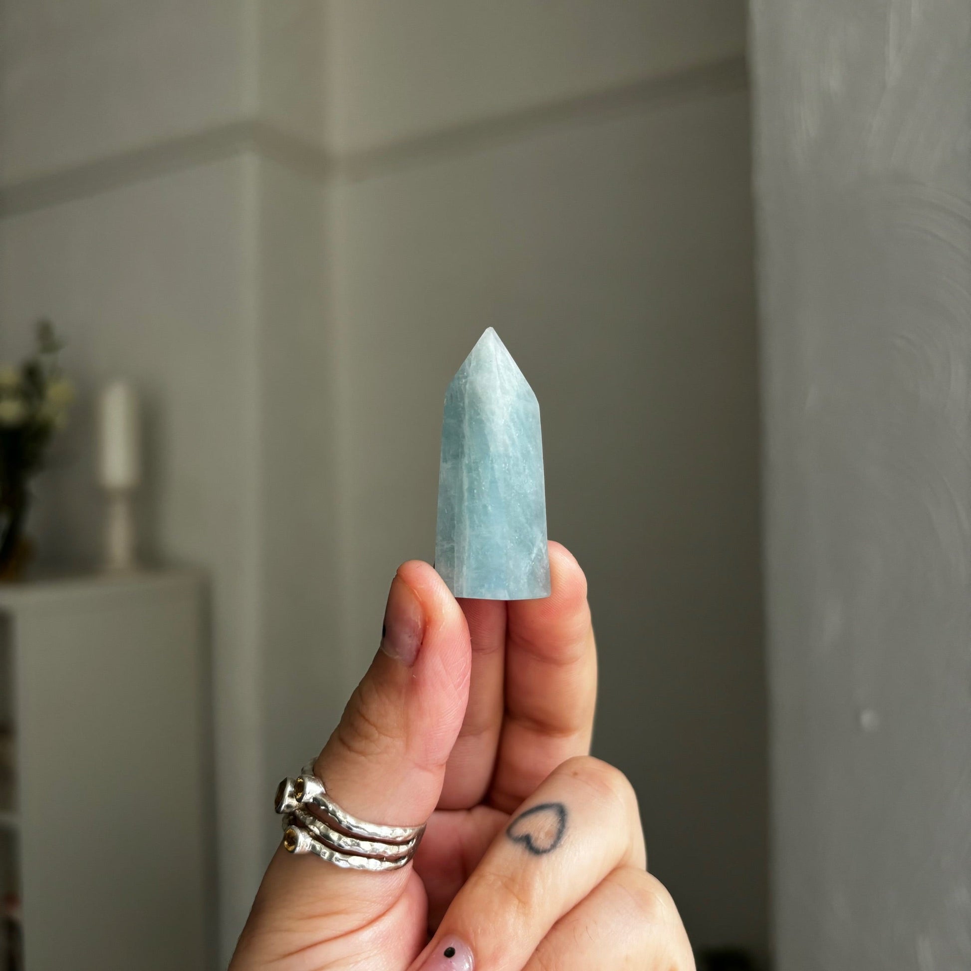 small aquamarine point Kwitchy marketwitchy marketsmall aquamarine point K