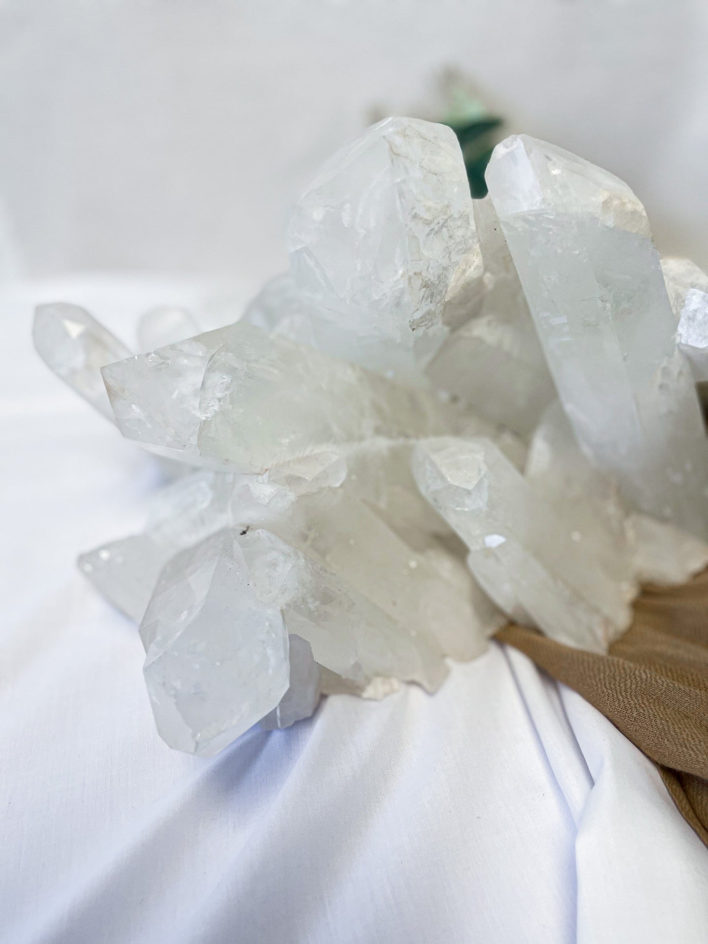 12kg Clear Quartz clusterwitchy marketwitchy marketgshfshfs12kg Clear Quartz cluster