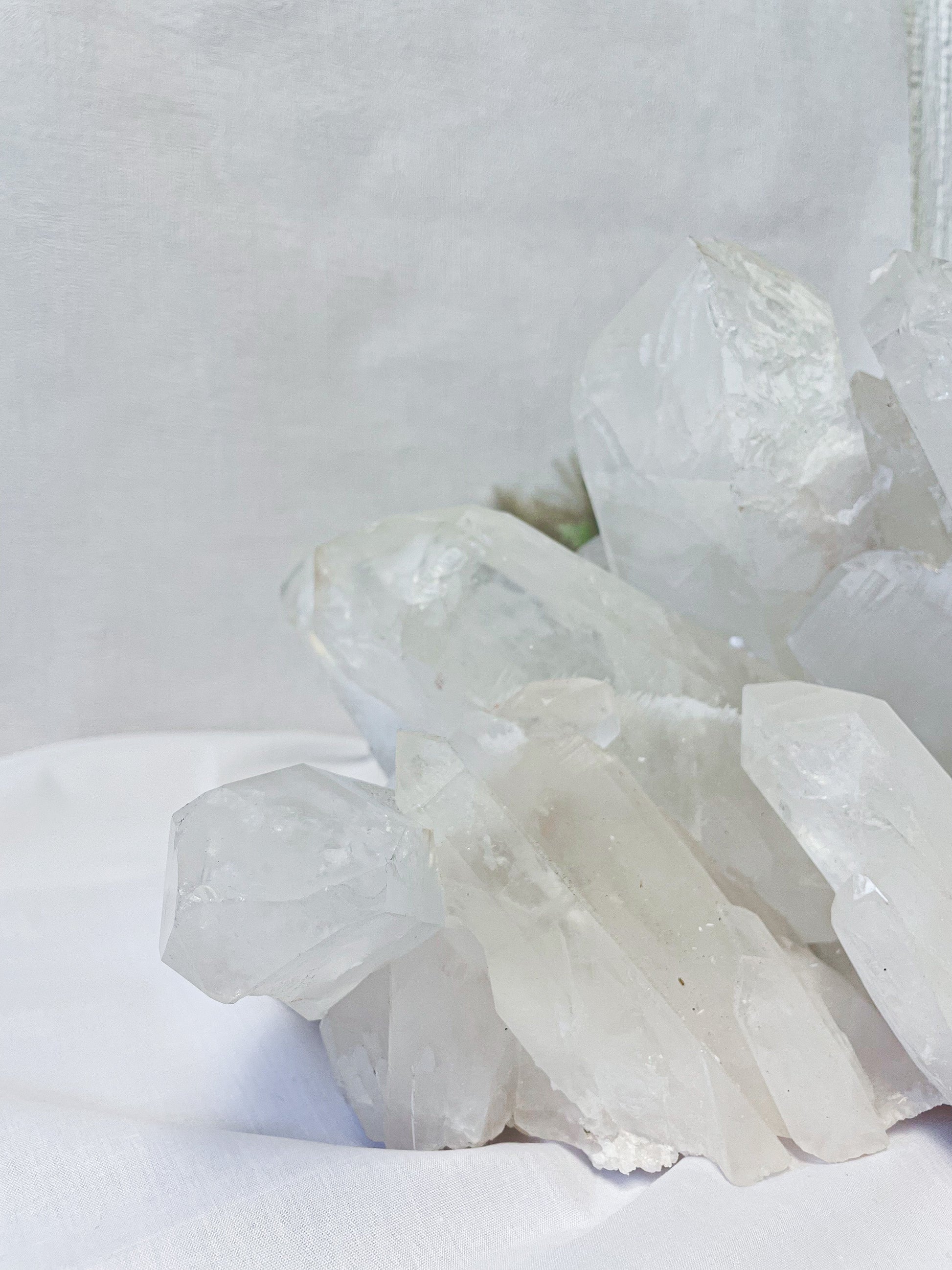 12kg Clear Quartz clusterwitchy marketwitchy marketgshfshfs12kg Clear Quartz cluster