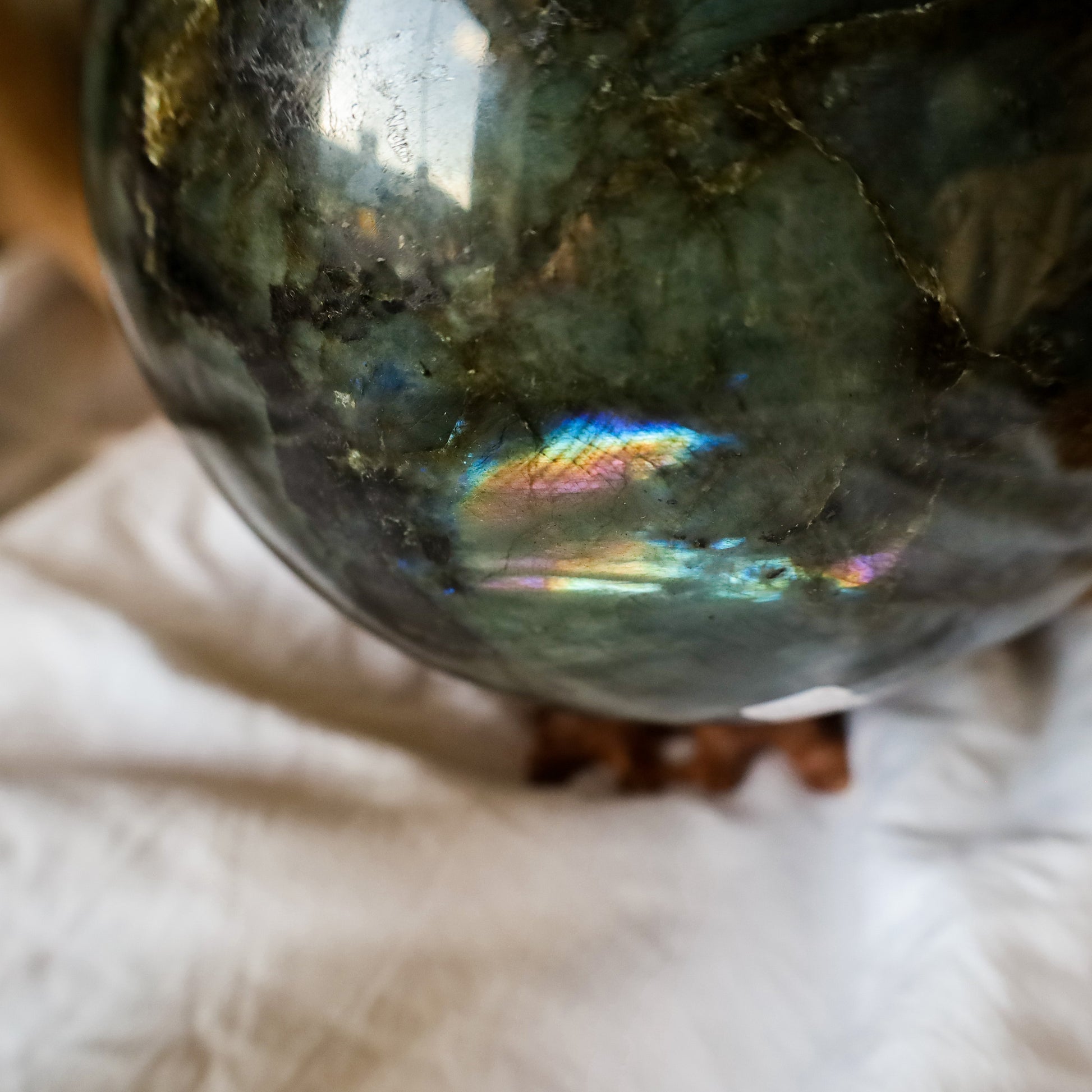 12kg Labradorite sphere (Silver, purple, orange, blue and yellow flash)witchy marketwitchy market12kg Labradorite sphere (Silver, purple, orange, blue and yellow flash)