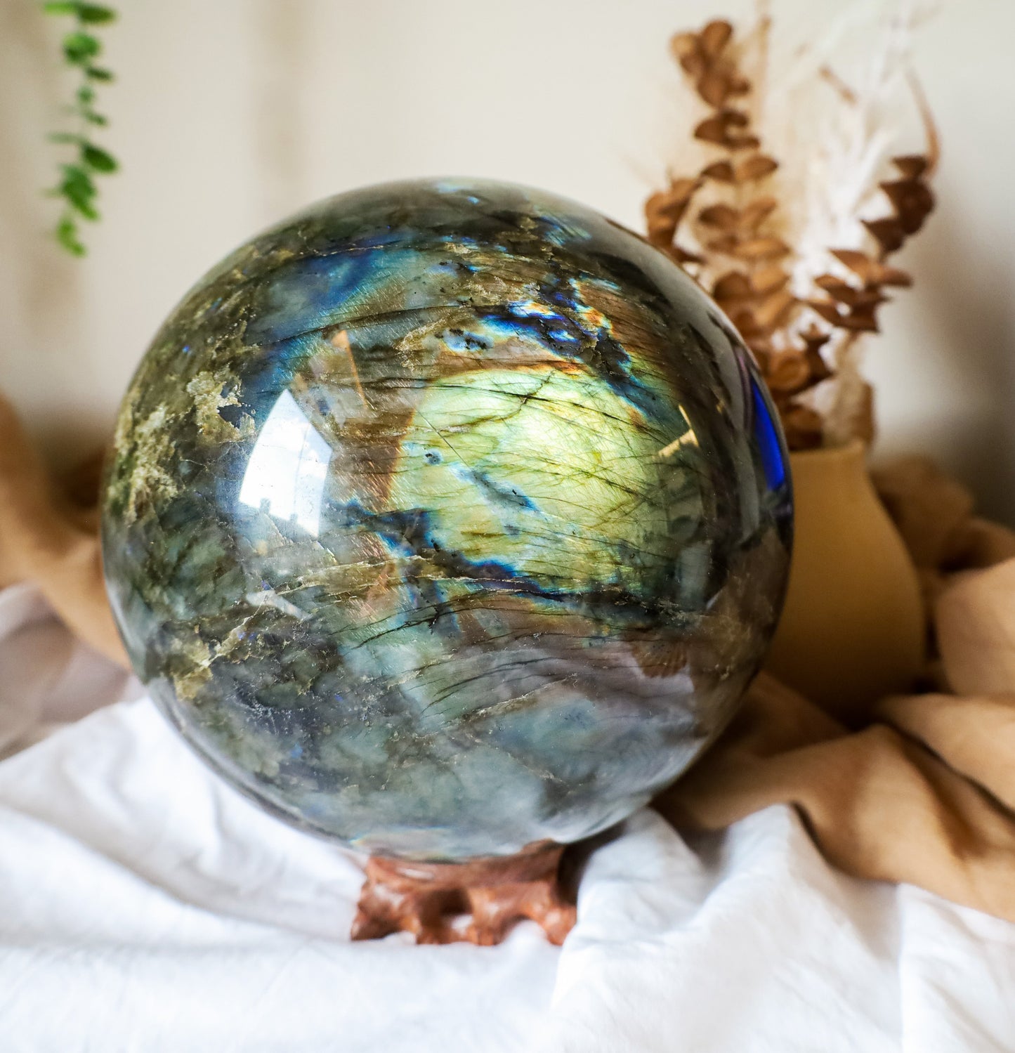 12kg Labradorite sphere (Silver, purple, orange, blue and yellow flash)witchy marketwitchy market12kg Labradorite sphere (Silver, purple, orange, blue and yellow flash)