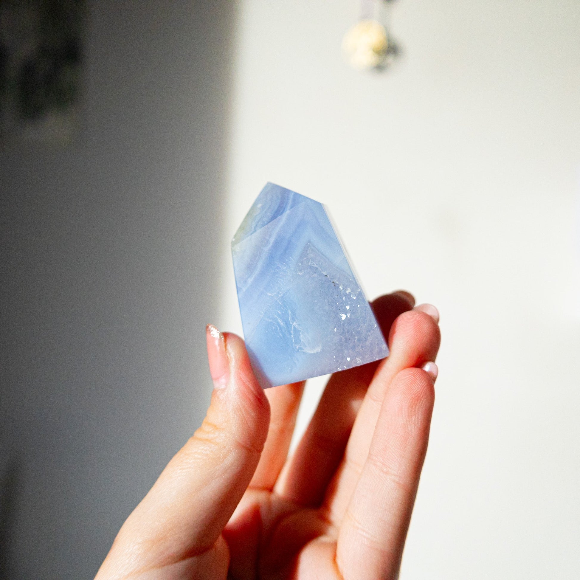 Blue lace agate point BTwitchy marketwitchy marketdsfghjhBlue lace agate point BT